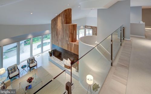 10011 Avenel Farm Dr, Rockville MD 20854-5410 exterior