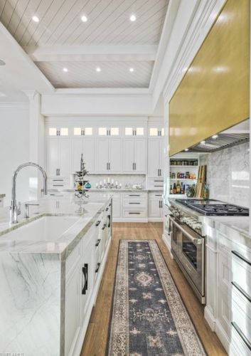 185 Cajeput Dr, Naples FL 34108-2611 exterior