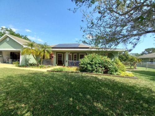 1719 Leafy Rd, Fort Pierce FL 34953-1356 exterior