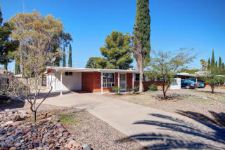 1966 Avenida Ursa, Tucson, AZ 85710-5418