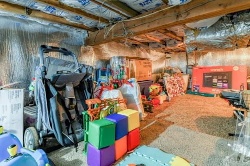 12 Nicholas Dr, Old Bridge NJ 08857-1558 exterior