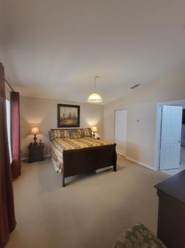 1916 Jamesport Dr, Fort Pierce FL 34953-4353 exterior