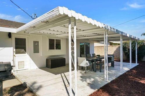 1302 Andrews St, Tustin CA  92780-4510 exterior