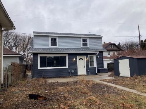 2767 55th St, Milwaukee WI  53210-1558 exterior