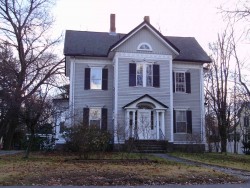 58 Highland Ave, Newton, MA 02460-1811