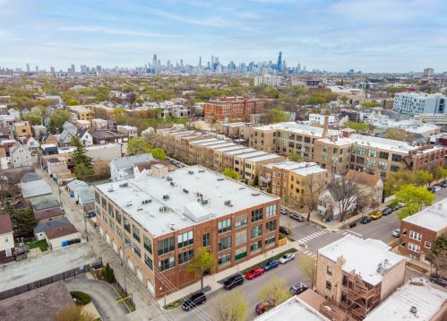 2654 Medill Ave, Chicago IL  60647-3076 exterior