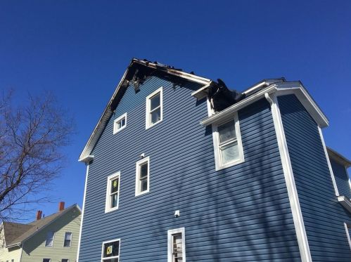 47 Laval St, Woonsocket, RI 02895-4830