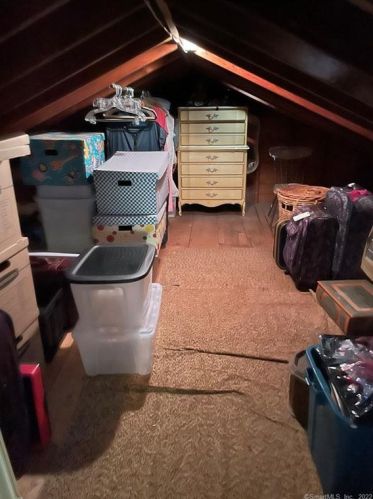 43 Grandview St, New Britain CT 06053-3048 exterior