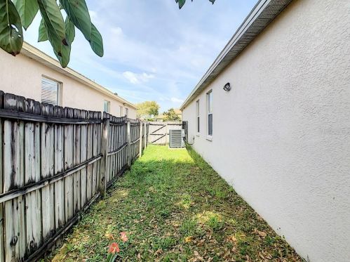 10263 Andover Pt Cir, Orlando FL 32825-2732 exterior