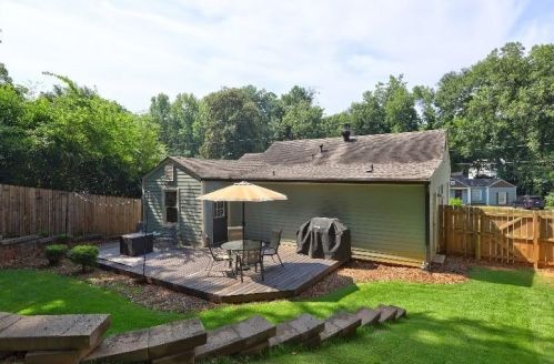 1401 Forrest Ave, Atlanta GA 30344-2709 exterior