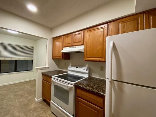 1801 Huntingdon Chase, Atlanta GA  30350-4977 exterior