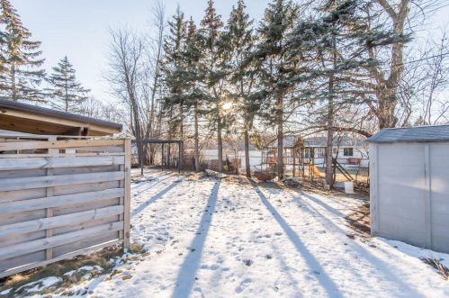 8115 Joseph Ave, Milwaukee WI exterior