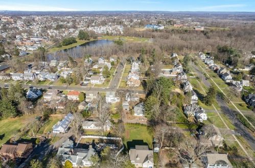 79 Mason Dr, New Britain CT 06052-1929 exterior