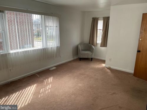 139 Isabel Ave, Manor PA 19036-1407 exterior