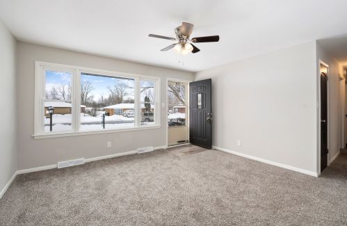 1801 Aspen Ln, Joliet IL 60433-9610 exterior