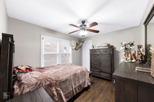 3912 59 Pl, Chicago IL 60629-4522 exterior