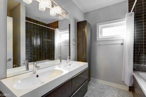 3546 Shakespeare Ave, Chicago IL 60647-3535 exterior