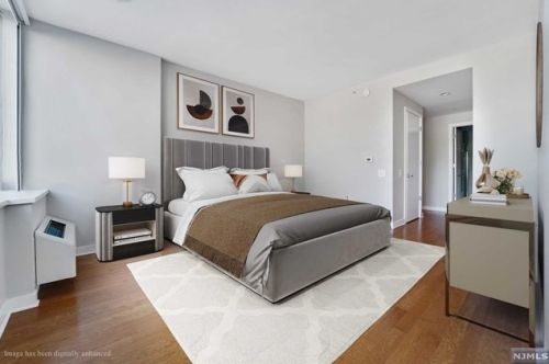 212 Hudson Park, Edgewater, NJ 07020-1494