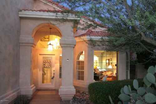 11820 Gray Eagle Ave, Tucson AZ  85737-8660 exterior