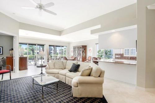 5272 Hawkesbury Way, Naples FL 34119-9581 exterior