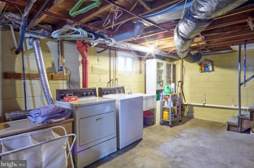 621 Atlantic, Camden NJ 08104-1240 exterior