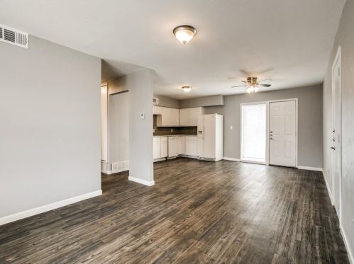 3037 Mccarthy St, Irving TX 75062-4150 exterior