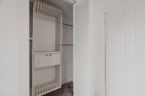 7442 Fleming St, Pittsburgh PA 15212 exterior