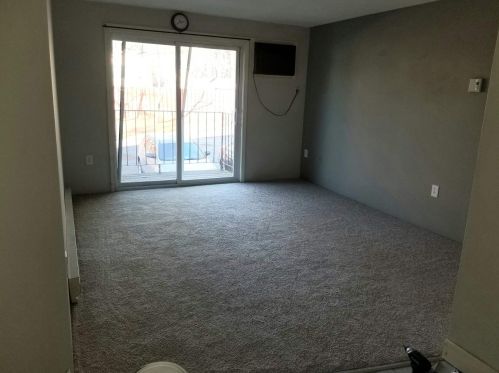 185 Loudon Rd, Concord NH  03301-6053 exterior