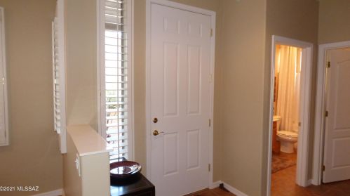 561 Knotwood St, Green Valley AZ 85614-5971 exterior