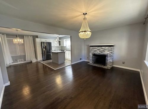 44 Chamberlain Ave, Paterson NJ  07502-1352 exterior