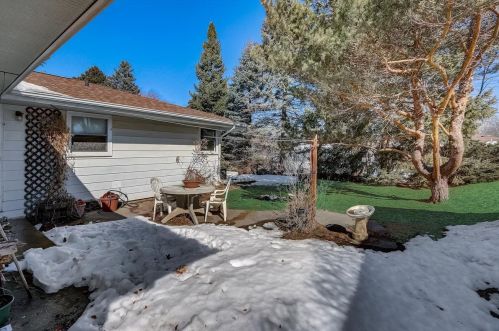 9728 Langlade St, Milwaukee WI 11032-1321 exterior