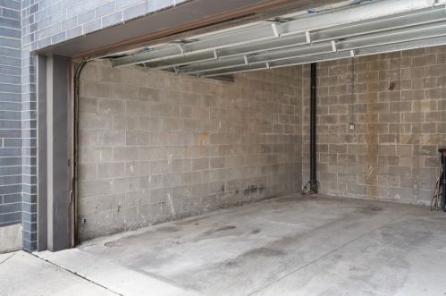 2408 Rice St, Chicago IL 60622-5210 exterior