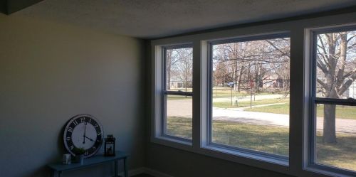 203 Elizabeth St, Sylvan Beach MI 49461-1116 exterior