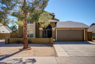 1445 Utopia Rd, Phoenix AZ  85024-3622 exterior