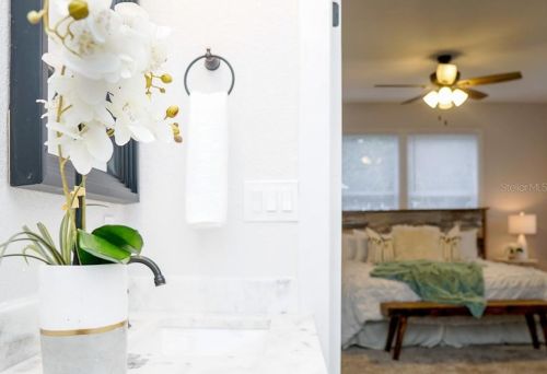 1310 19 Ave, Tampa FL 33605-2589 exterior