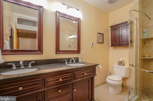 1128 Marlborough St, Philadelphia PA 19125-4113 exterior