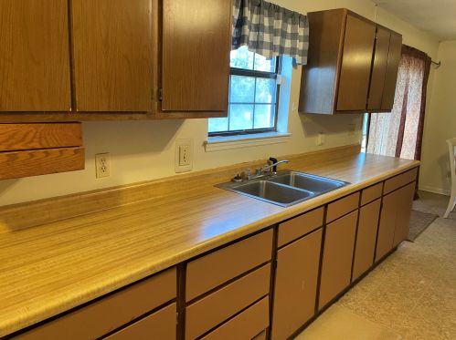 154 Royal Palm Ave, Defuniak Springs FL 32433-7553 exterior