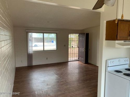 4206 Los Robles St, Tucson AZ  85712-2411 exterior