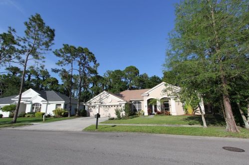 10505 Greensprings Dr, Tampa, FL 33626-1724