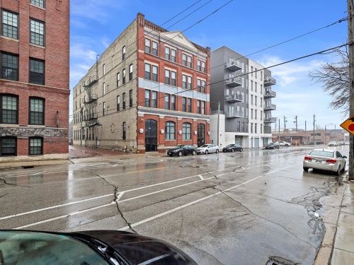 1017 2nd St, Milwaukee, WI 53204-1826