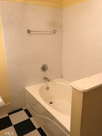 1528 Cambridge Ave, Atlanta GA 30337-2110 exterior