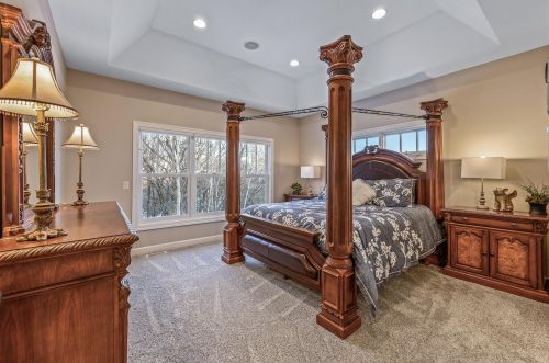 3211 Crestmoor Dr, Saint Paul MN 55125-5010 exterior