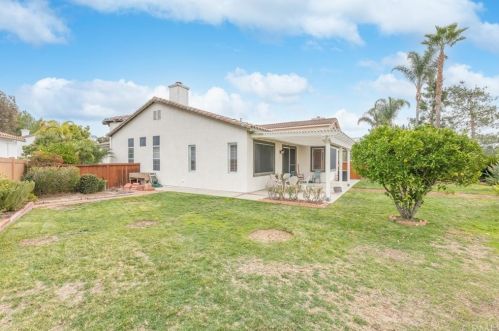 30861 Mashie Way, Temecula CA 92591-3917 exterior