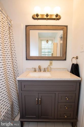 1 West St, Media PA 19063-2614 exterior