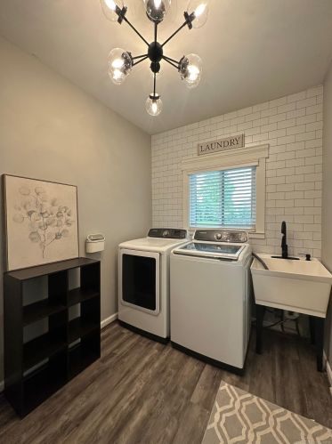 580 Longford Dr, Rochester MI 48309-2415 exterior