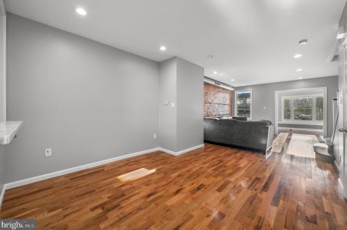 5734 Camac St, Philadelphia PA  19141-4108 exterior