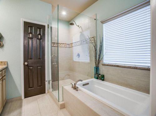 7663 Lancaster Gate, Frisco TX 75035-3135 exterior