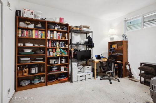 1541 Nelson St, Chicago IL 60657-3028 exterior