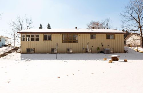 1377 County Road E, Saint Paul MN  55110-5231 exterior