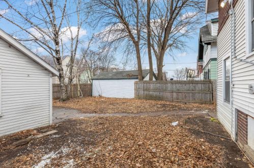 2440 46, Milwaukee WI 53210-2920 exterior